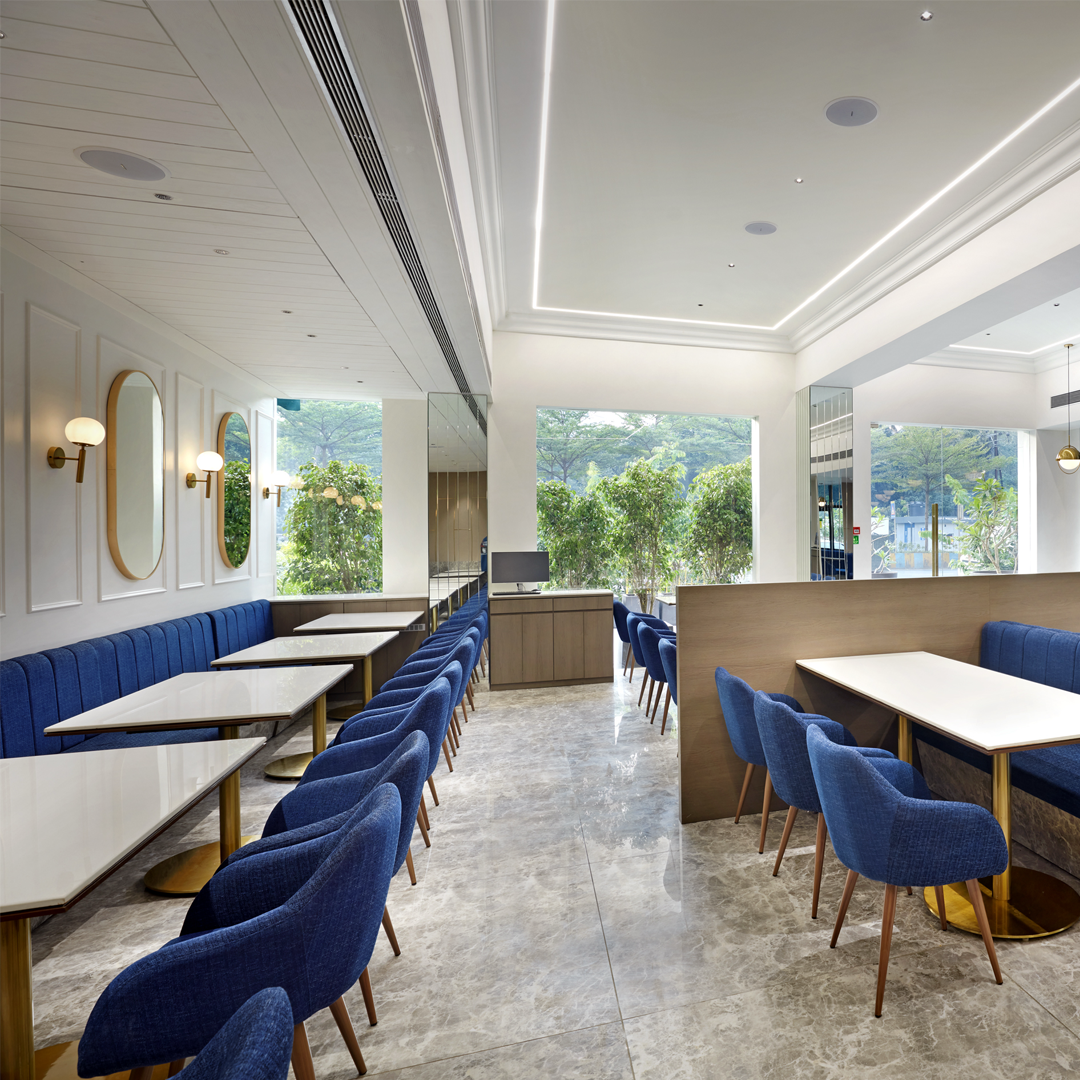 Juhu, Eden Square location